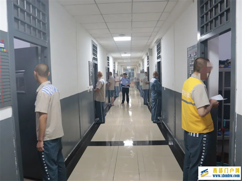 榆林监狱八监区以细节再提升开展狱政业务大练兵大比武活动(图1)