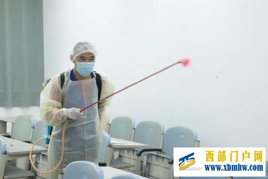 开学在即,防疫先行:四川文化传媒职业学院崇州校区开展疫情防控应急演练(图3) 33.jpg