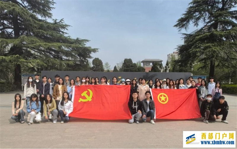 陕西师生开展2024年清明节活动(图29) 89399c4655818f742783de5fdc2f11fe_14-44-07-23-1.jpg