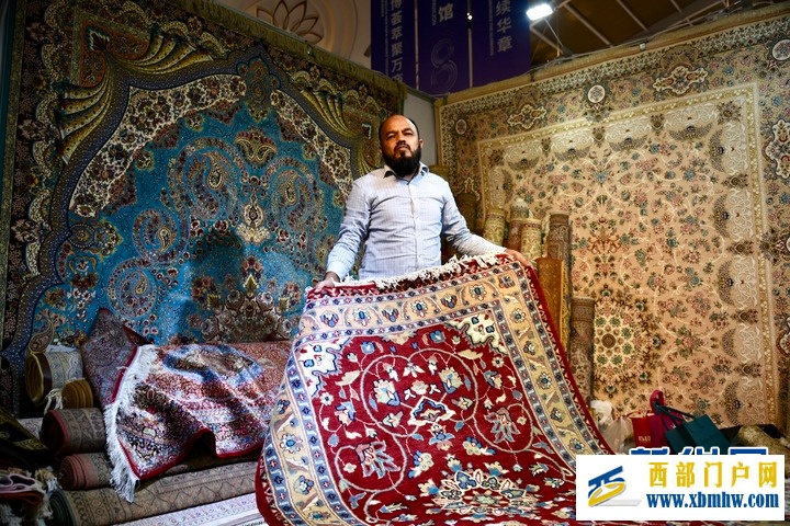 风从“南博”来(图2) 风从“南博”来(图2)