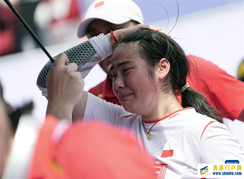 自由式小轮车——邓雅文获得女子公园赛冠军(图26) 自由式小轮车——邓雅文获得女子公园赛冠军(图26)