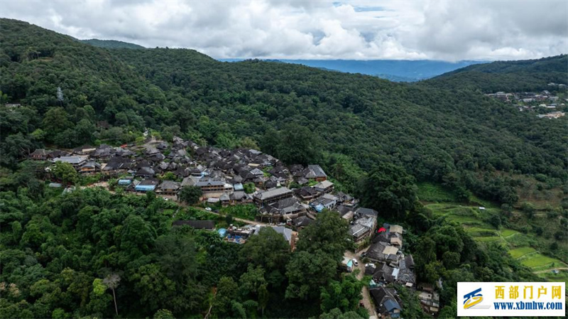 让民族团结的佳话代代相传(图7) 让民族团结的佳话代代相传(图7)