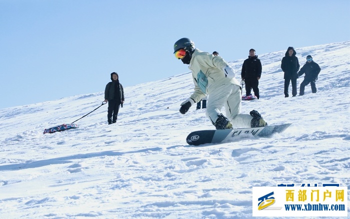 冬游甘肃迭部 欢乐冰雪季(图2)