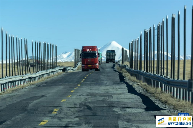 中国科学家呵护冻土上的“天路”(图4) 中国科学家呵护冻土上的“天路”(图4)