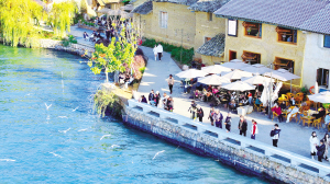 滇池畔再续人鸥情 昆明擦亮春城文旅名片(图2) 滇池畔再续人鸥情 昆明擦亮春城文旅名片(图2)